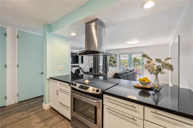 92-735 Makakilo Drive 12, Kapolei, HI 96707