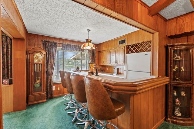 226 Bushwhacker Drive, Mabank, TX 75156