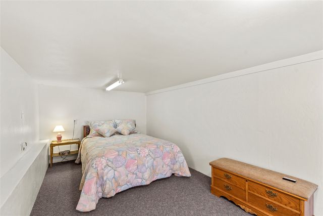 226 Bushwhacker Drive, Mabank, TX 75156