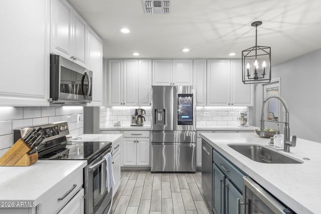 8649 E BUENA TERRA Way, Scottsdale, AZ 85250