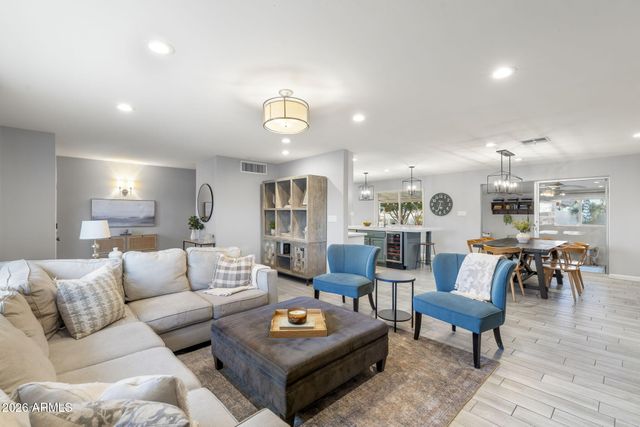 8649 E BUENA TERRA Way, Scottsdale, AZ 85250