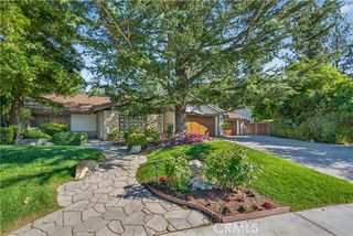 9516 Capistrano, Chatsworth (los Angeles), CA 91311