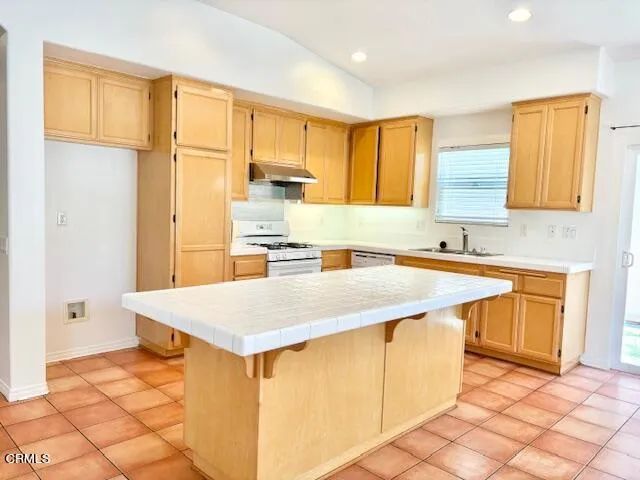 1024 Jonquill Avenue, Ventura, CA 93004