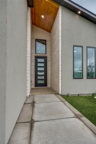 2908 Prospect Avenue, Fort Worth, TX 76106