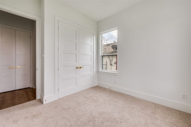 2908 Prospect Avenue, Fort Worth, TX 76106