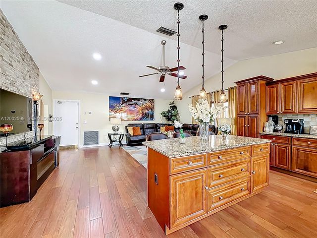 8060 NW 51st Ct 8060, Lauderhill, FL 33351