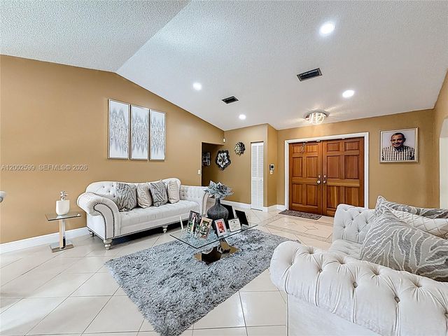 8060 NW 51st Ct 8060, Lauderhill, FL 33351