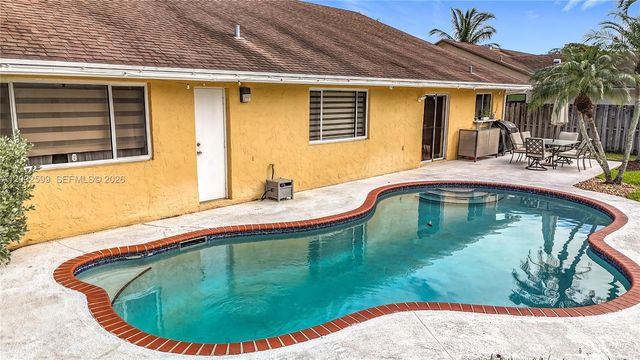 8060 NW 51st Ct 8060, Lauderhill, FL 33351