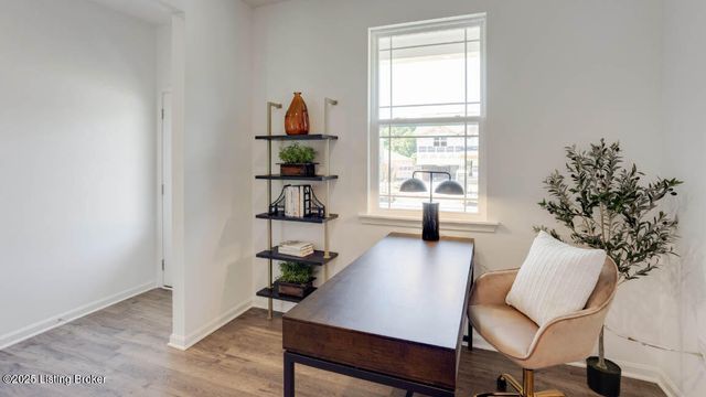 11037 Pheasant Hill Cir, Louisville, KY 40229