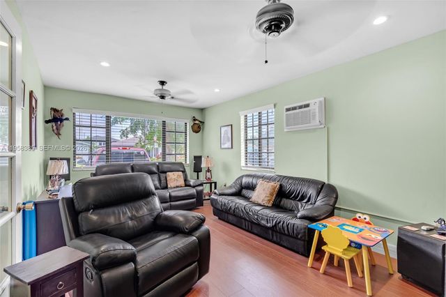 249 Carlisle Dr, Miami Springs, FL 33166