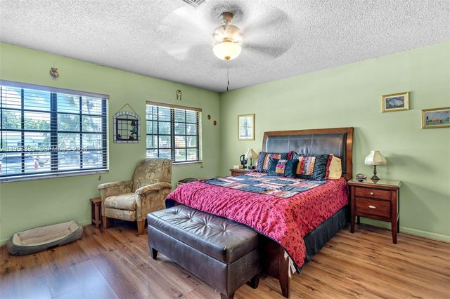 249 Carlisle Dr, Miami Springs, FL 33166