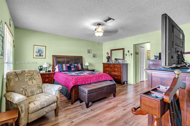 249 Carlisle Dr, Miami Springs, FL 33166