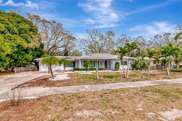 305 BAKER AVENUE, Clearwater, FL 33755