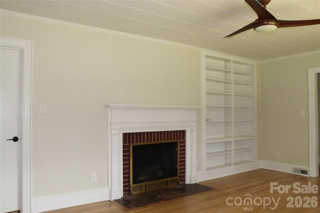 415 High Circle NW, Lenoir, NC 28645