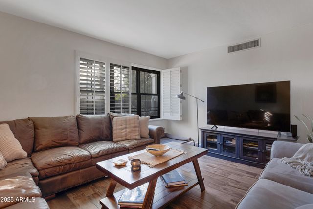 5102 N 31ST Place 412, Phoenix, AZ 85016