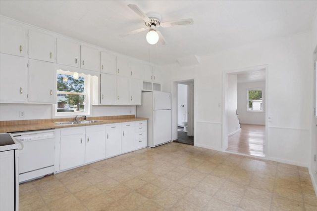 1521 Ravine Street, Janesville, WI 53548