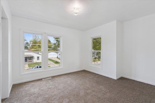 1521 Ravine Street, Janesville, WI 53548