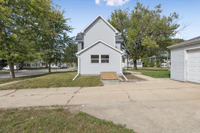 1521 Ravine Street, Janesville, WI 53548