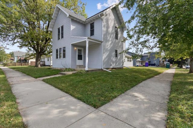 1521 Ravine Street, Janesville, WI 53548