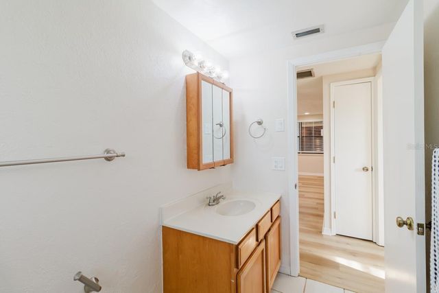 96 NEW YORK AVENUE, Dunedin, FL 34698
