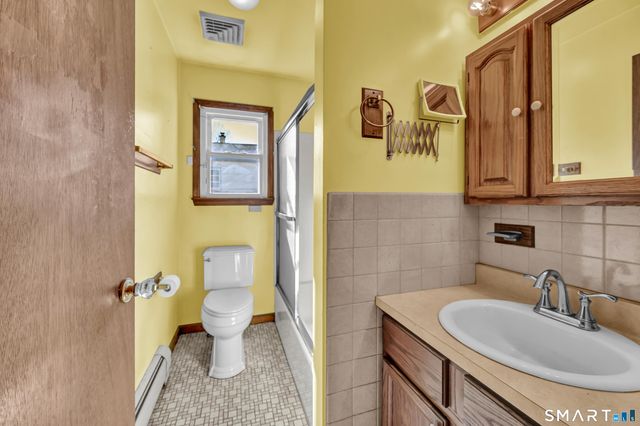 50 Farm Street, Danbury, CT 06811