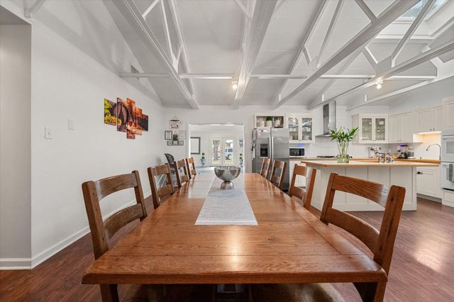 2548 Wood Valley Place, Dallas, TX 75211