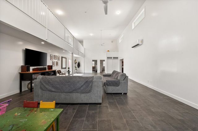 2548 Wood Valley Place, Dallas, TX 75211