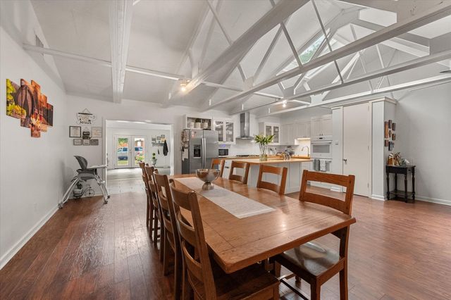 2548 Wood Valley Place, Dallas, TX 75211