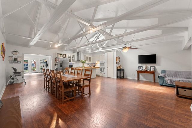 2548 Wood Valley Place, Dallas, TX 75211