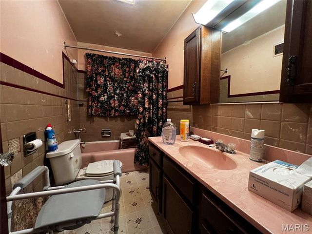 277 Herbert Street, Alton, IL 62002