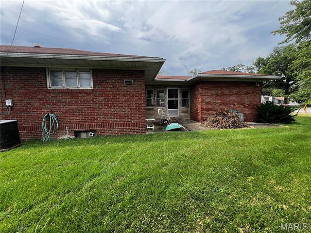 277 Herbert Street, Alton, IL 62002