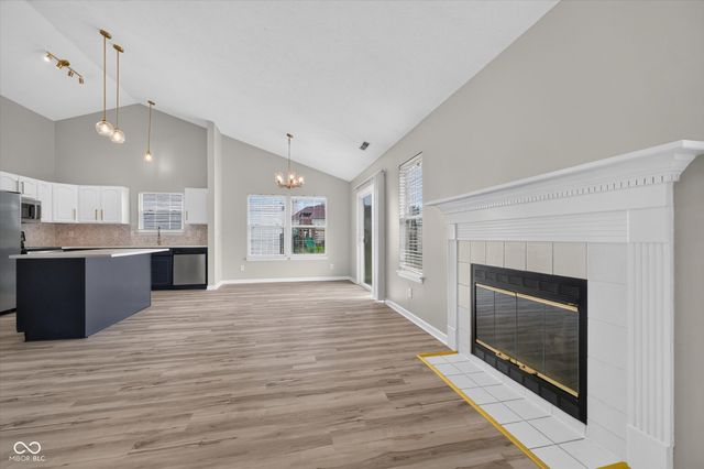 6540 Abby Lane, Zionsville, IN 46077