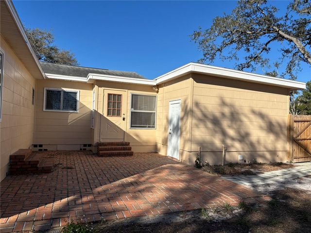 1437 PINE STREET, Clearwater, FL 33756