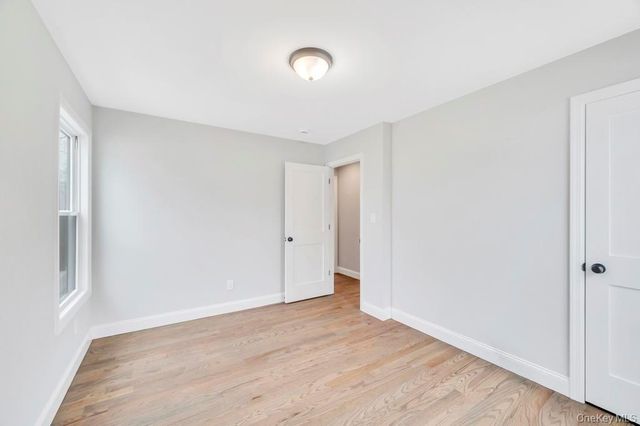 42 Volta Drive, Deer Park, NY 11729