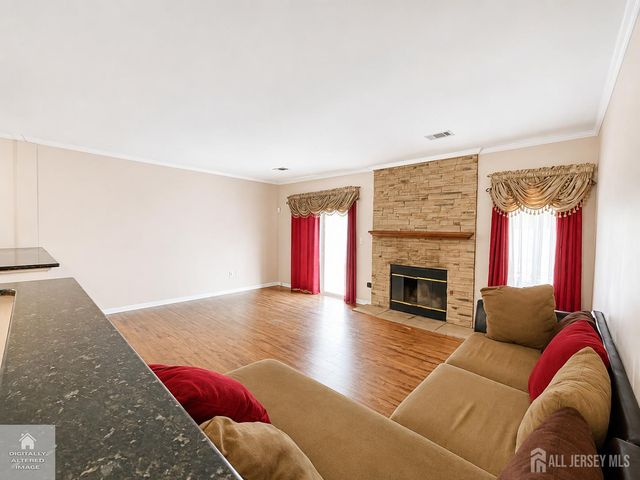 76 Lexington Circle, Old Bridge, NJ 07747