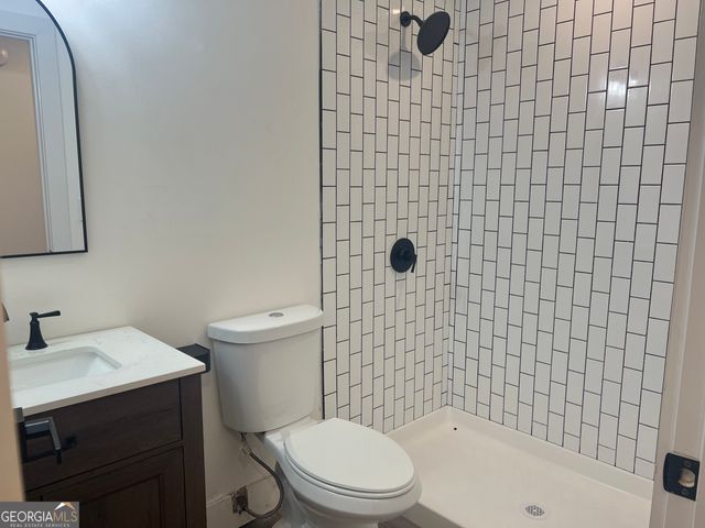 5455 Forest Falls Drive, Loganville, GA 30052