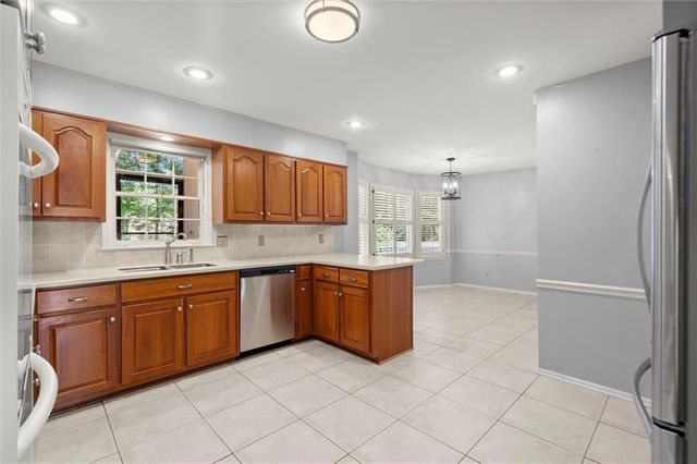 1408 Vernon Ridge Close, Dunwoody, GA 30338