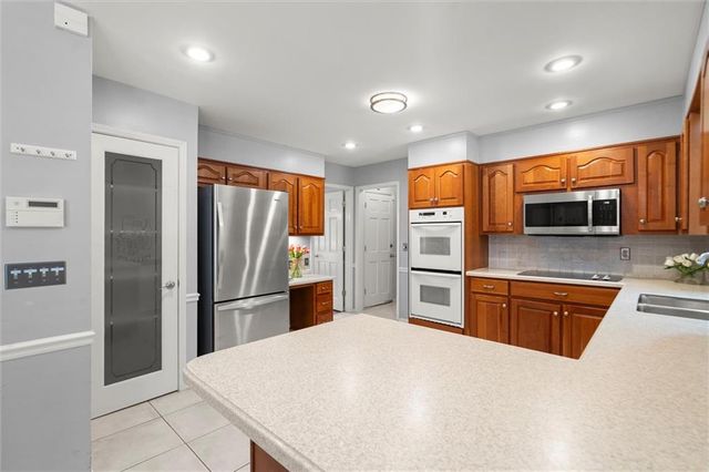 1408 Vernon Ridge Close, Dunwoody, GA 30338