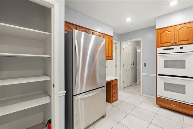 1408 Vernon Ridge Close, Dunwoody, GA 30338