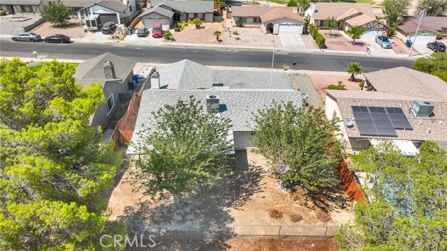 13717 Oakmont Drive, Victorville, CA 92395