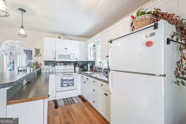 592 Mountville Hogansville Road, Lagrange, GA 30241