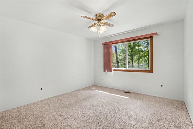 9610 Hamburg Court, Brighton, MI 48116