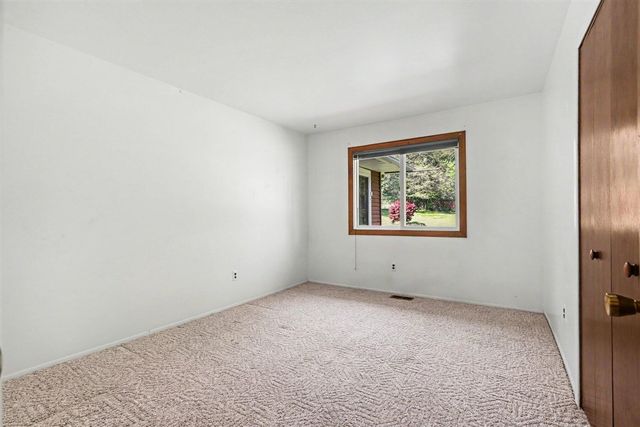 9610 Hamburg Court, Brighton, MI 48116