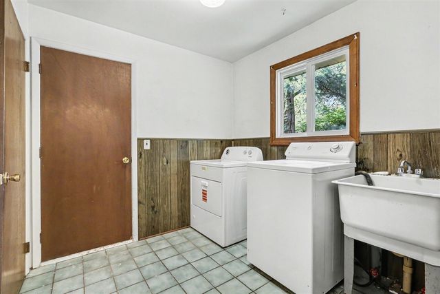 9610 Hamburg Court, Brighton, MI 48116