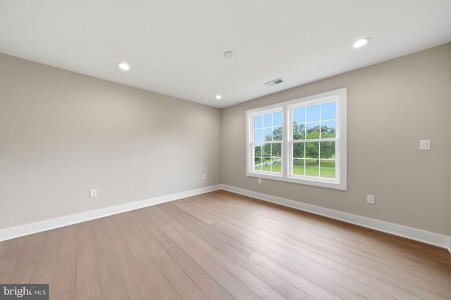 22 ROCK HILL CHURCH RD, Stafford, VA 22556