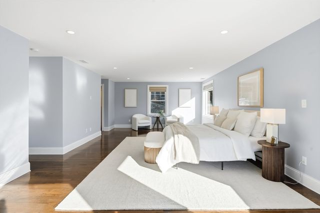 5 Squire Rd, Winchester, MA 01890