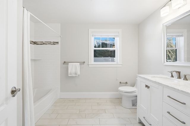 5 Squire Rd, Winchester, MA 01890