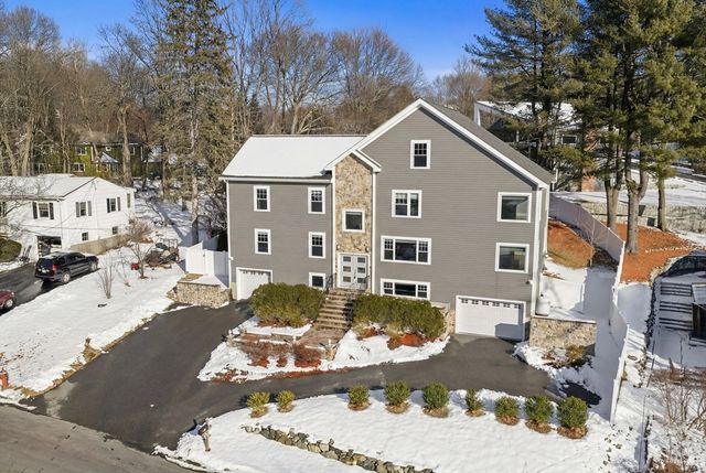 5 Squire Rd, Winchester, MA 01890