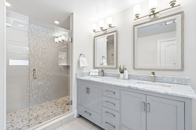 5 Squire Rd, Winchester, MA 01890