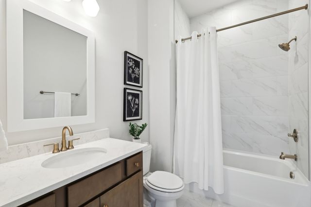 463 Marston Ave, Thompsons Station, TN 37179